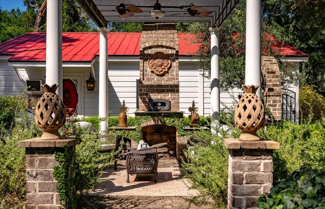 $849,999 | 1303 Wichman Street, Walterboro, SC 29488