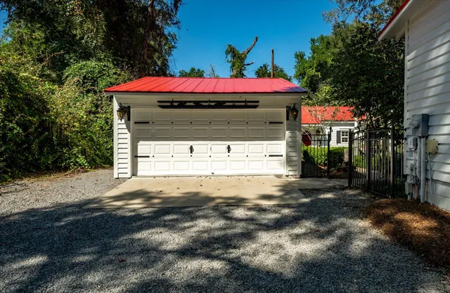 $849,999 | 1303 Wichman Street, Walterboro, SC 29488