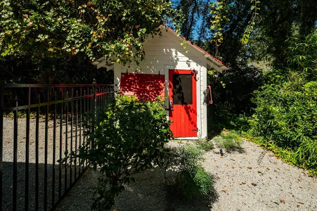 $849,999 | 1303 Wichman Street, Walterboro, SC 29488