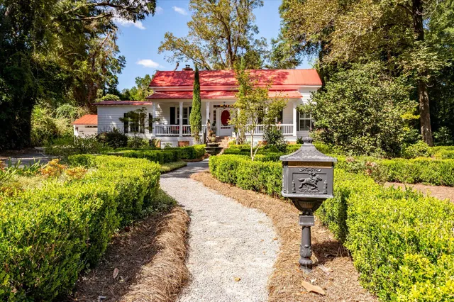 $849,999 | 1303 Wichman Street, Walterboro, SC 29488