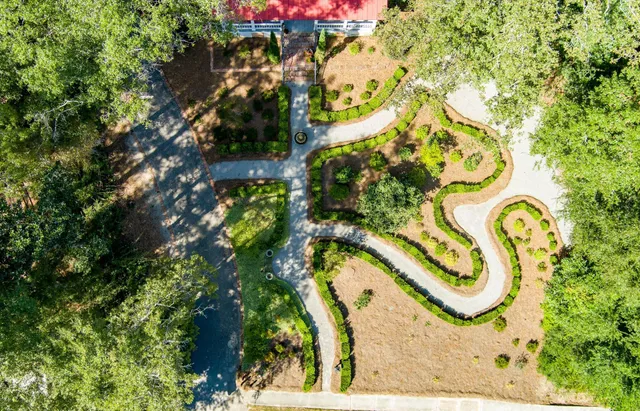 $849,999 | 1303 Wichman Street, Walterboro, SC 29488