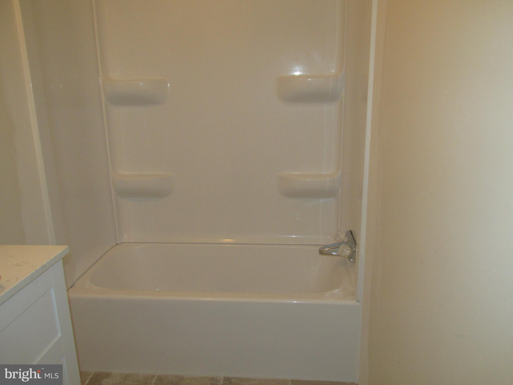 4 Abbey Road Coatesville, PA 19320 - Photo 7 of 8 Gallery Image 7