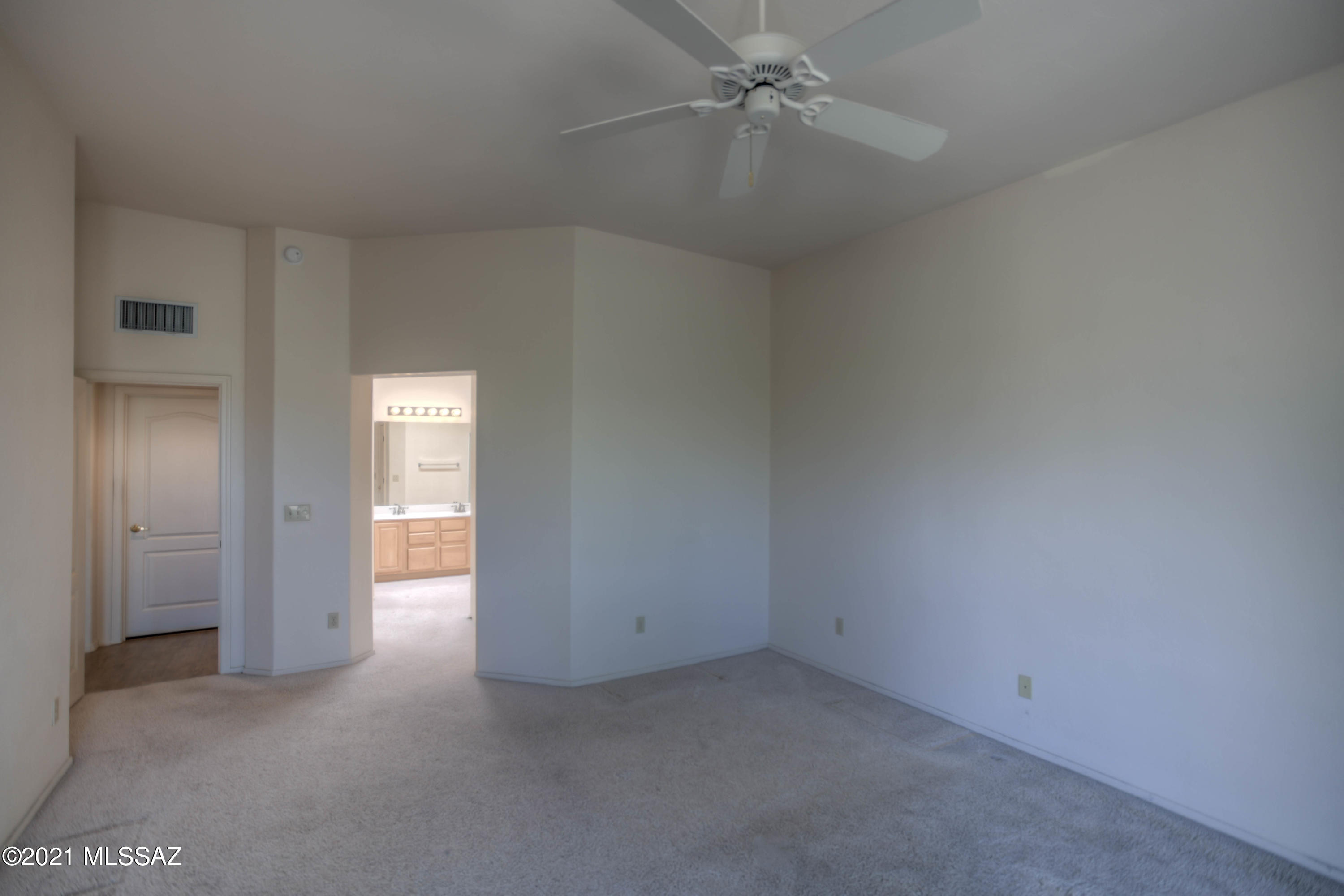 301 East Shadow Bluff Place Tucson, AZ 85704 - Photo 28 of 40