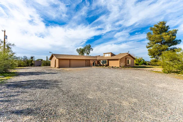 $530,000 | 835 West Palo Verde Drive, Wickenburg, AZ 85390