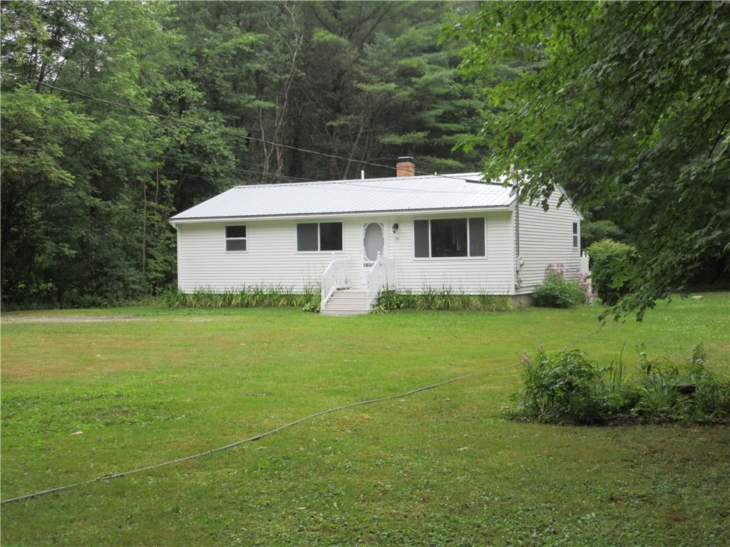 74 Winthrop Road Readfield, ME 04355 - Photo 4 of 35 Front of home showing flower bed