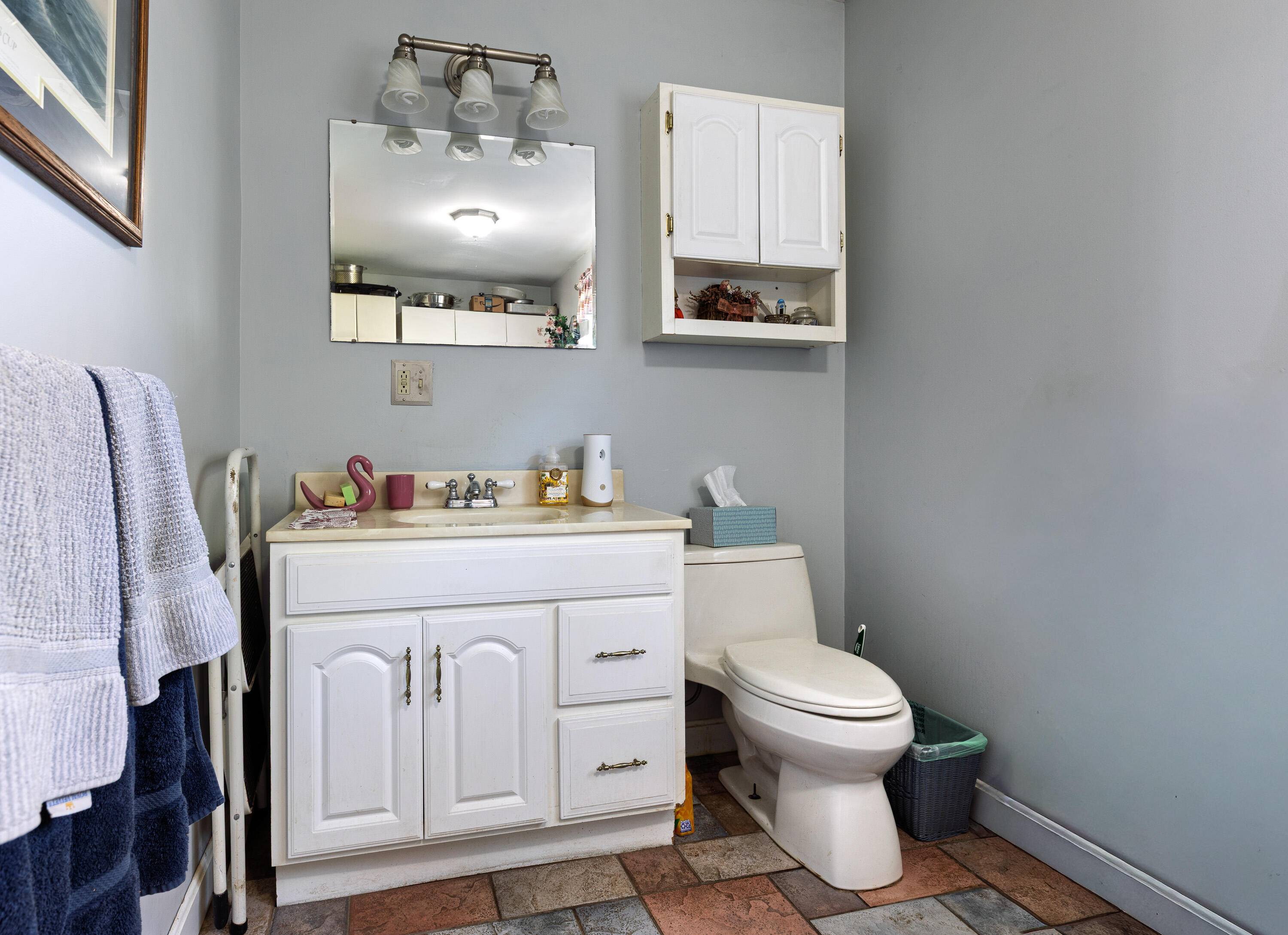 217 West Old County Road Newcastle, ME 04553 - Photo 10 of 29 16-217WOldCountryRd-AT