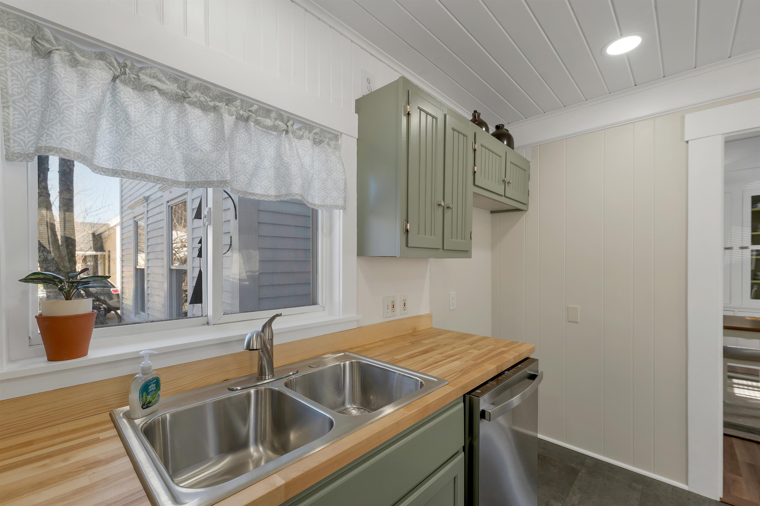 336 Main Street Wakefield, NH 03887 - Photo 34 of 56 Gallery Image 34
