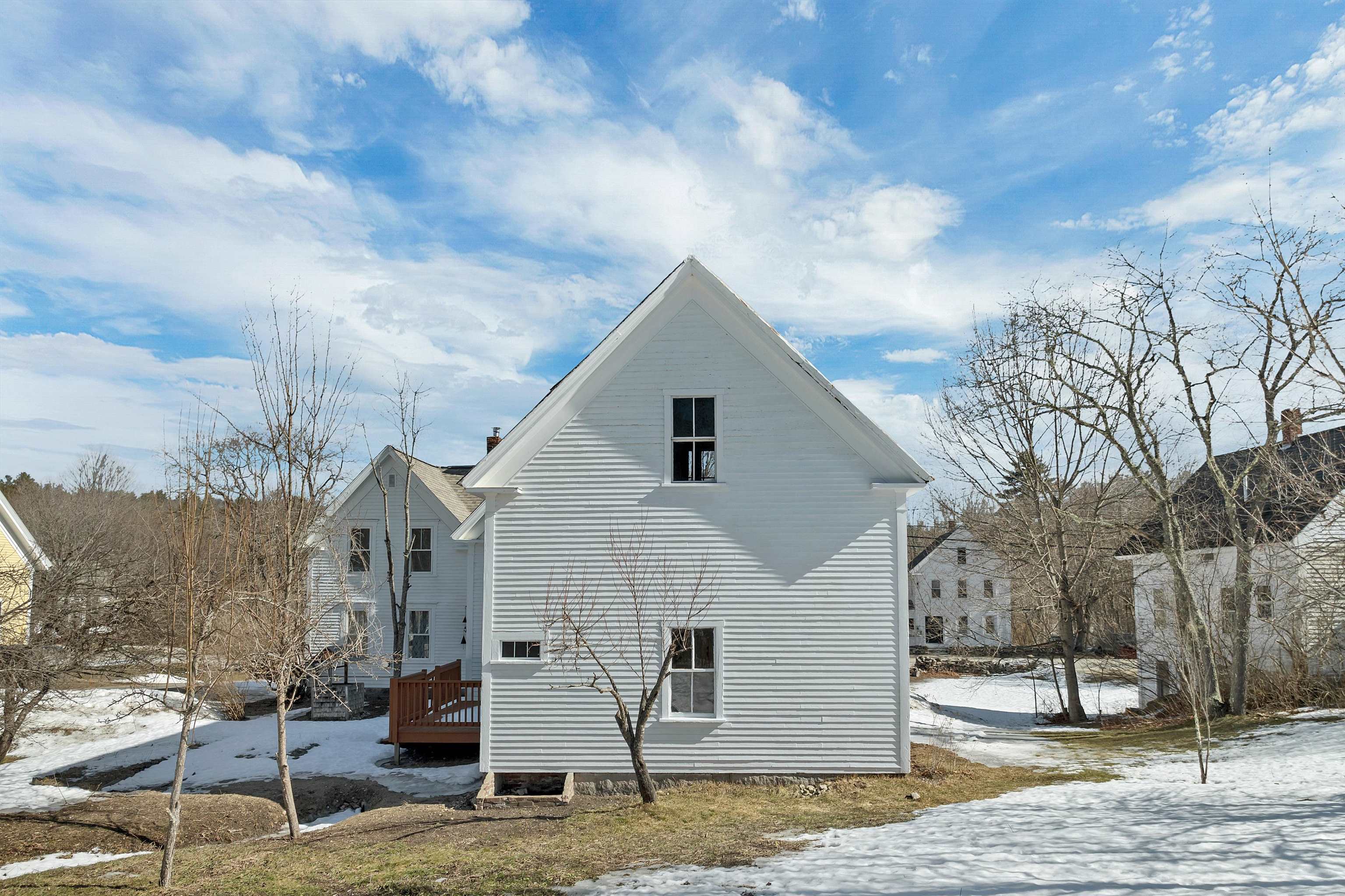 336 Main Street Wakefield, NH 03887 - Photo 5 of 56 Gallery Image 5