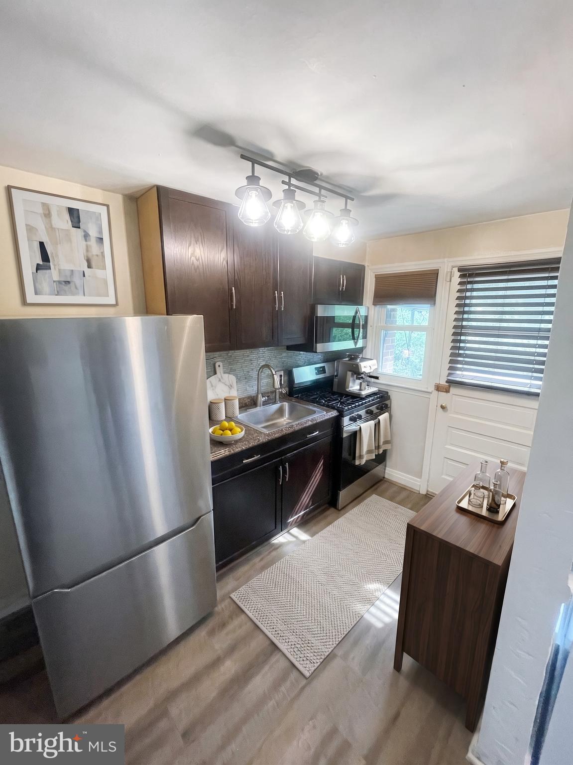 3566 Dudley Avenue Baltimore, MD 21213 - Photo 6 of 11 Kitchen