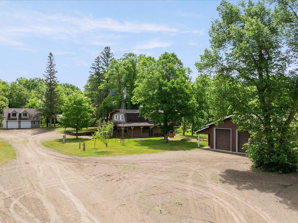 27177 Ridgewood Drive Merrifield, MN 56465 - Photo 4 of 64