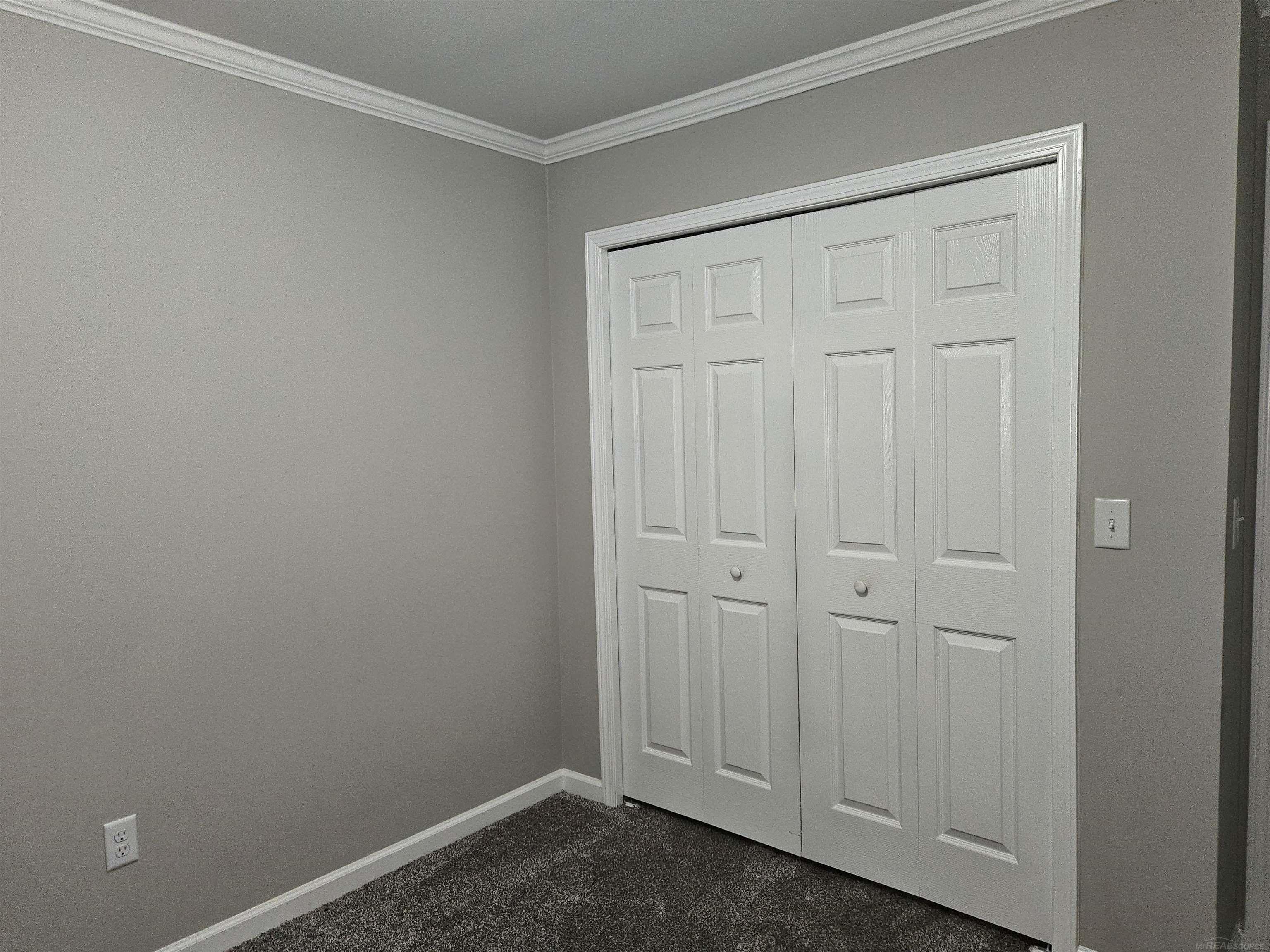 3865 Krafft Road Fort Gratiot, MI 48059 - Photo 16 of 26