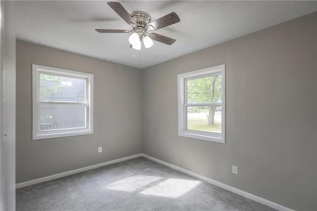 $220,000 | 2705 South 51st Court, Kansas City, KS 66106