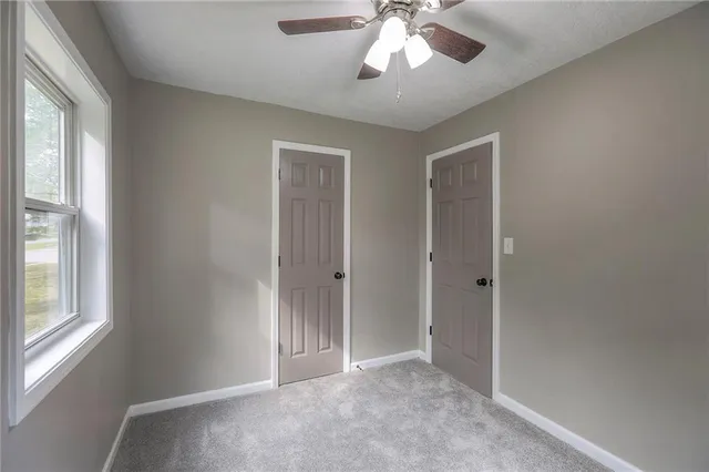 $220,000 | 2705 South 51st Court, Kansas City, KS 66106