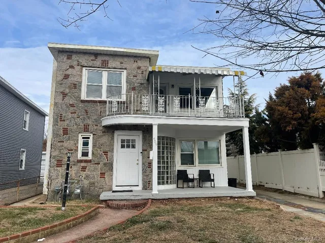 $3,400 | 459 East Chester Street, Unit UPPR, Long Beach, NY 11561