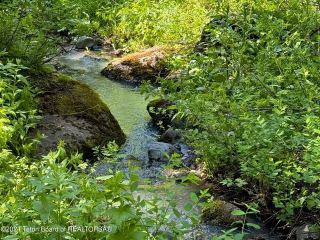 $9,334,831 | 7424 Mckinlay Lane, Newdale, ID 83436