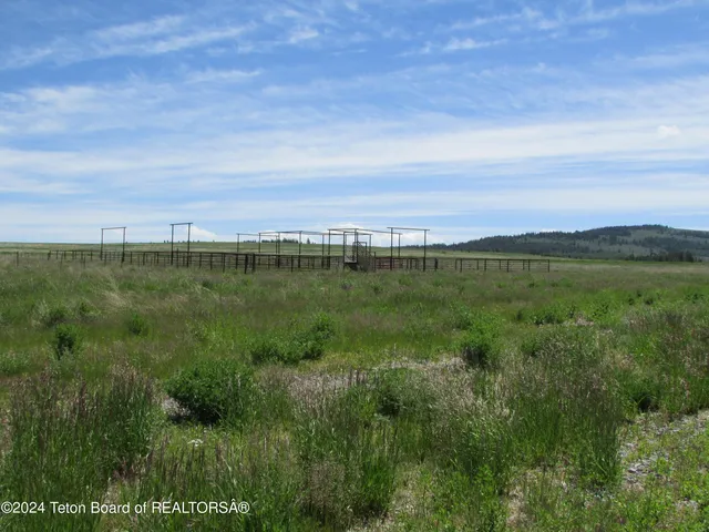 $9,334,831 | 7424 Mckinlay Lane, Newdale, ID 83436