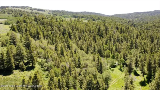 $9,334,831 | 7424 Mckinlay Lane, Newdale, ID 83436