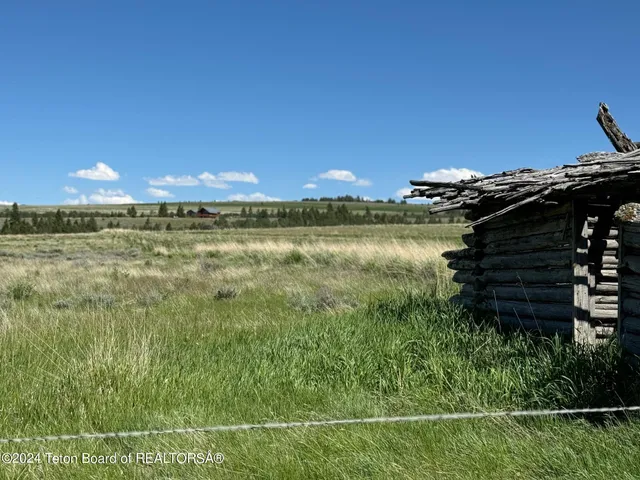 $9,334,831 | 7424 Mckinlay Lane, Newdale, ID 83436