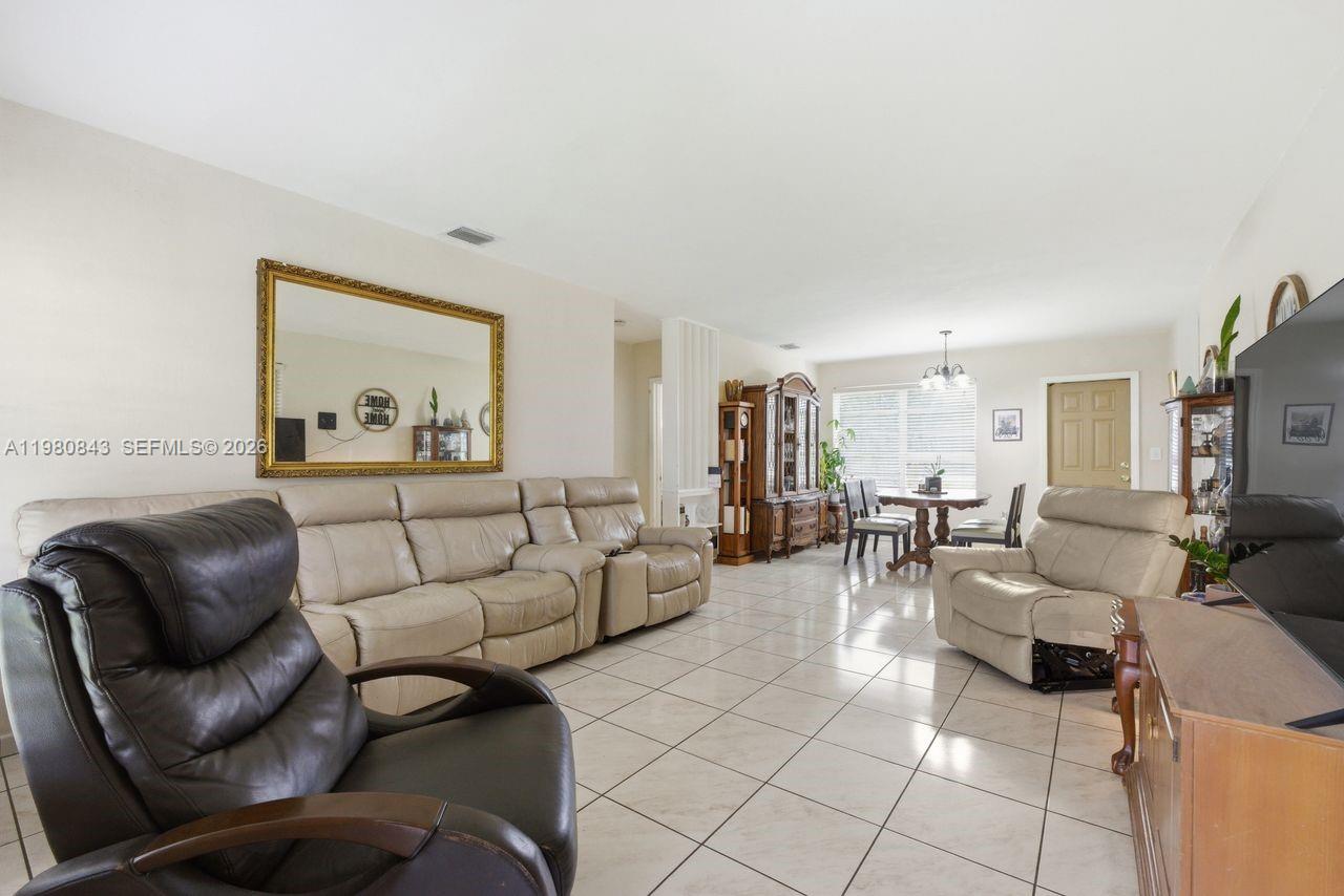 1930 Southwest 82nd Avenue Miami, FL 33155 - Photo 12 of 25