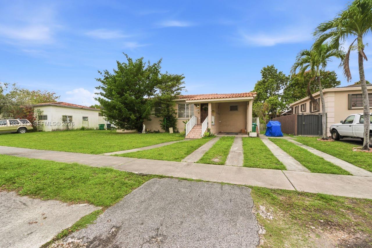 1930 Southwest 82nd Avenue Miami, FL 33155 - Photo 5 of 25