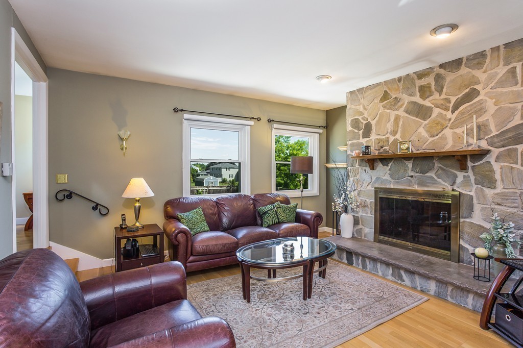 9 Argilla Road Methuen, MA 01844 - Photo 4 of 30 Gallery Image 4