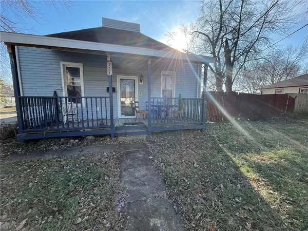 $73,000 | 724 East Clinton Street, Clinton, MO 64735