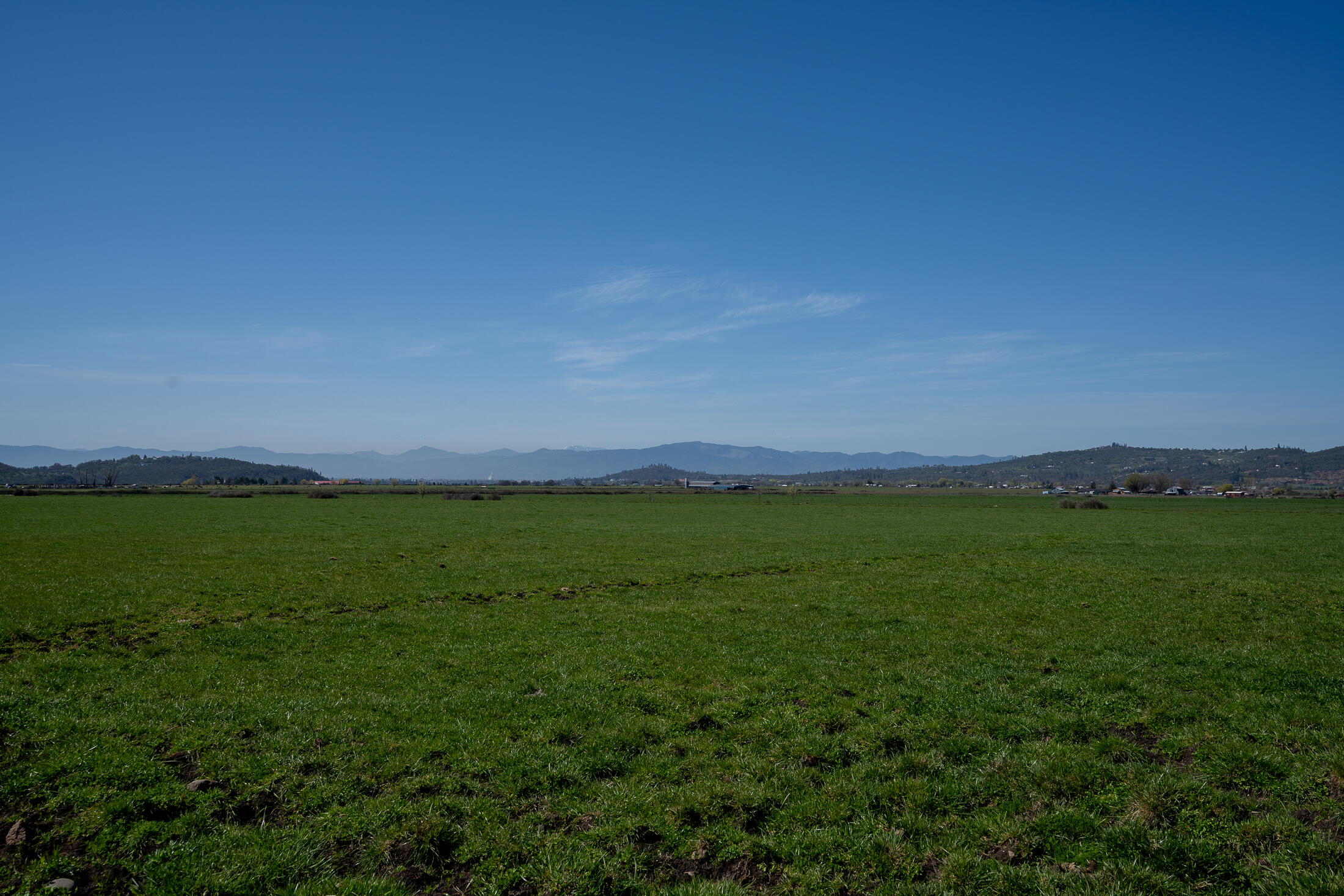 1881 Brophy Road Eagle Point, OR 97524 - Photo 19 of 130 016