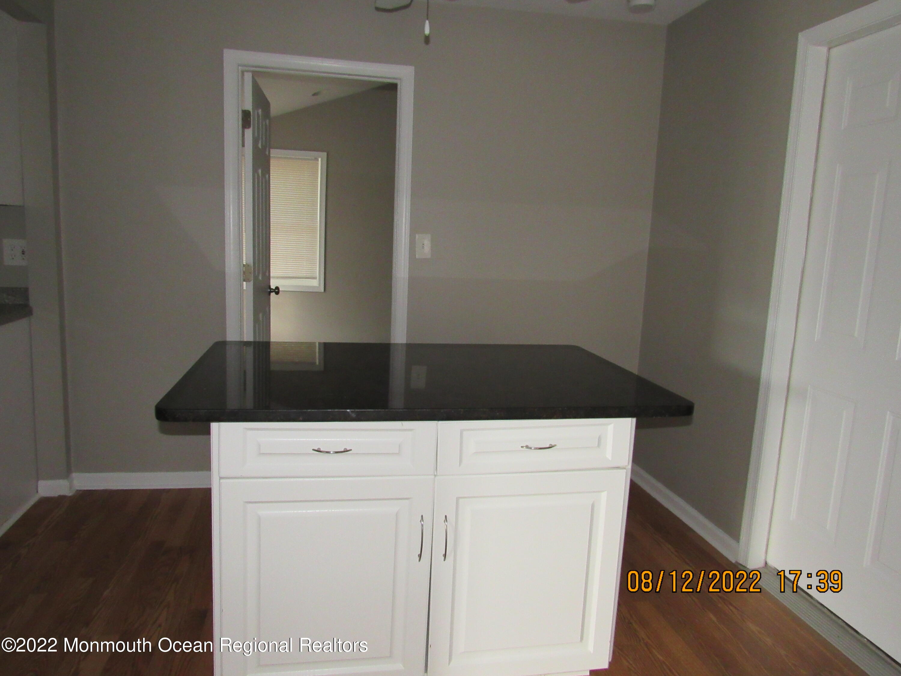 334 Lockheed Road Brick, NJ 08723 - Photo 5 of 23 IMG_6728