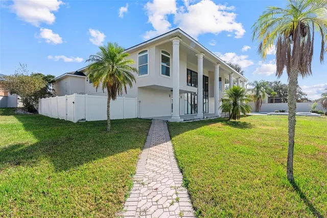 $2,899,999 | 10843 Lakeshore Drive, Clermont, FL 34711