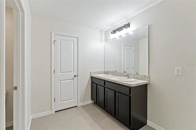 $2,550 | 7641 Tuscan Bay Circle, Wesley Chapel, FL 33545