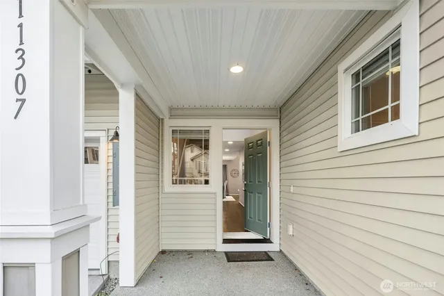 $820,000 | 11307 241st Lane Northeast, Unit 73, Redmond, WA 98053