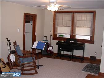 1889 Clearview Road Souderton, PA 18964 - Photo 5 of 11 Gallery Image 5