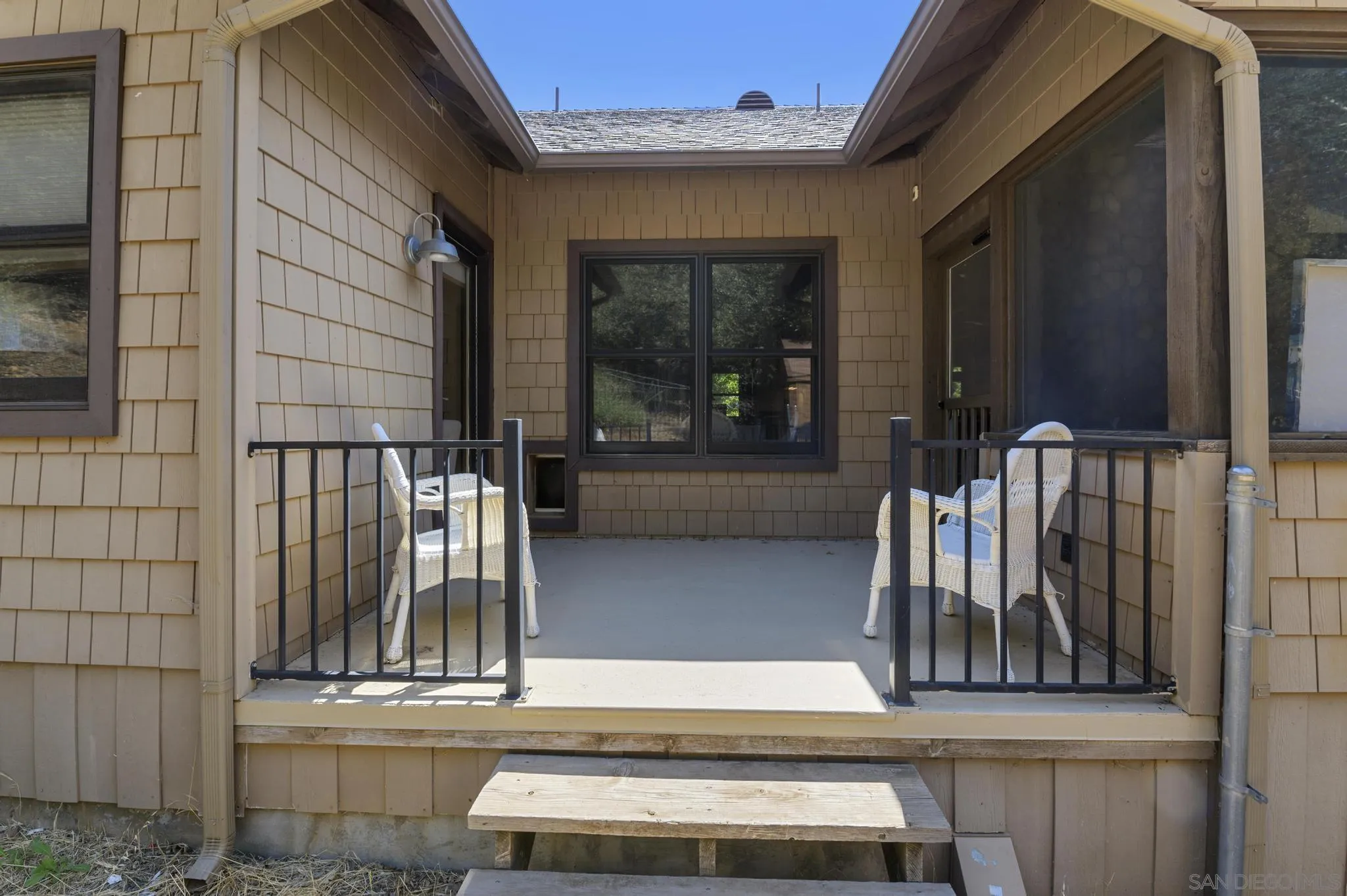 34610 Apache Drive Julian, CA 92036 - Photo 19 of 23 a view of front door of a house