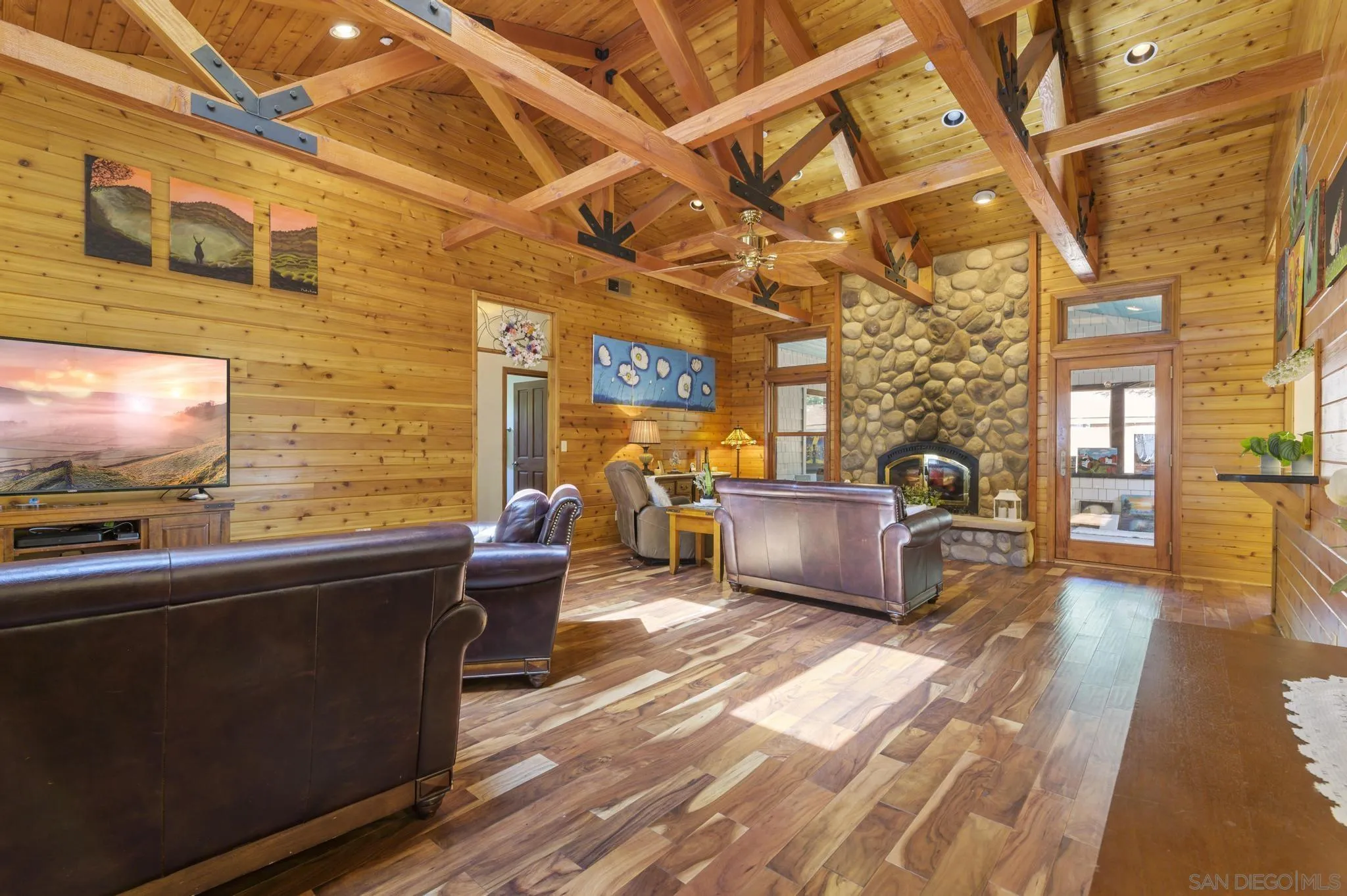 34610 Apache Drive Julian, CA 92036 - Photo 5 of 23 a living room with furniture and a flat screen tv