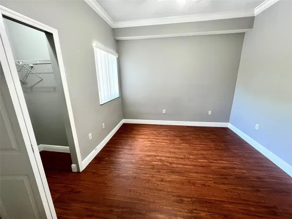 $2,500 | 7085 Nova Drive, Unit 226, Fort Lauderdale, FL 33317