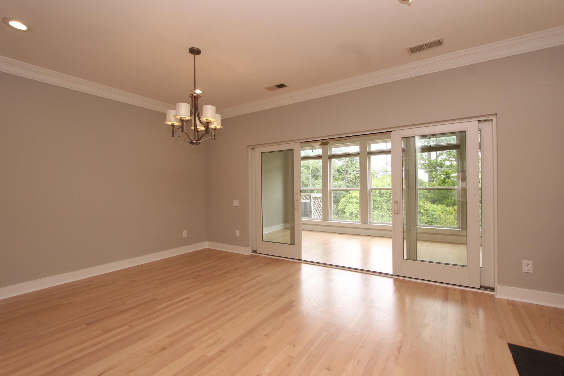 1802 Hopeman Lane Mount Pleasant, SC 29466 - Photo 10 of 35