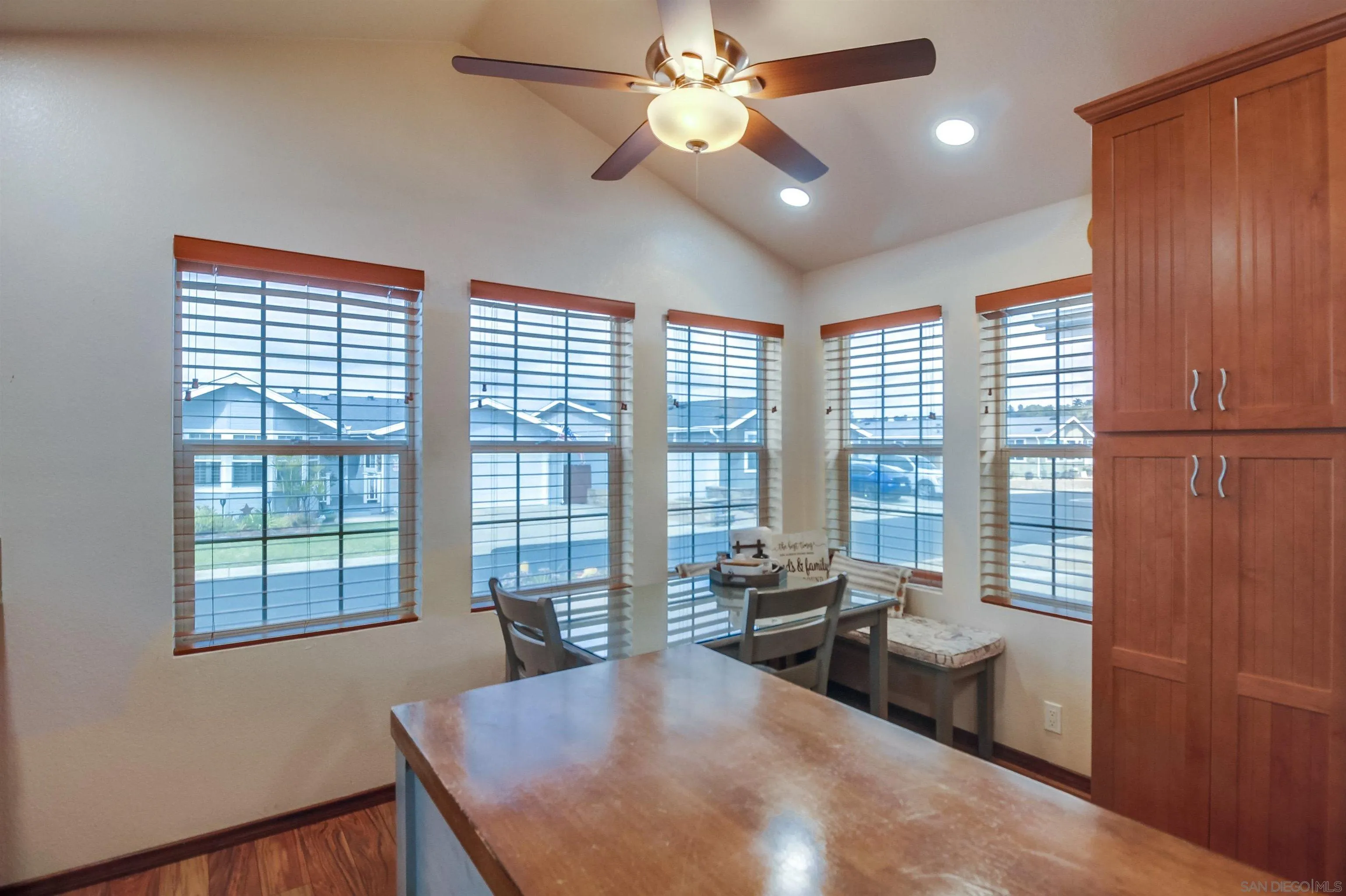 15935 Spring Oaks Road El Cajon, CA 92021 - Photo 25 of 66 a view of a livingroom with furniture and window