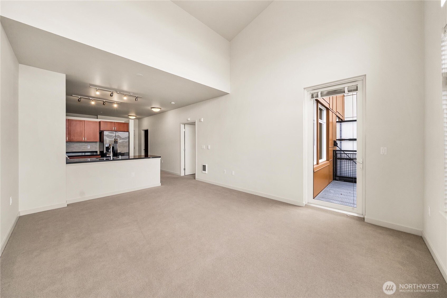 15100 6th Avenue Southwest, Unit 730 Burien, WA 98166 - Photo 7 of 37