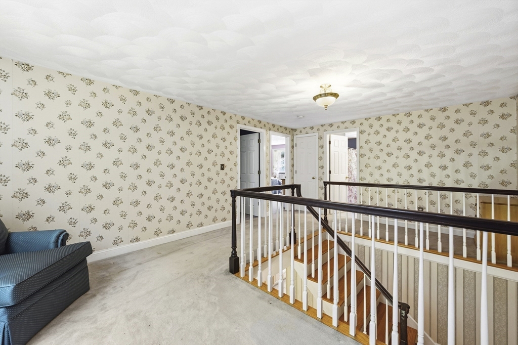 7 Fuller Lane Boxford, MA 01921 - Photo 23 of 39 Gallery Image 23