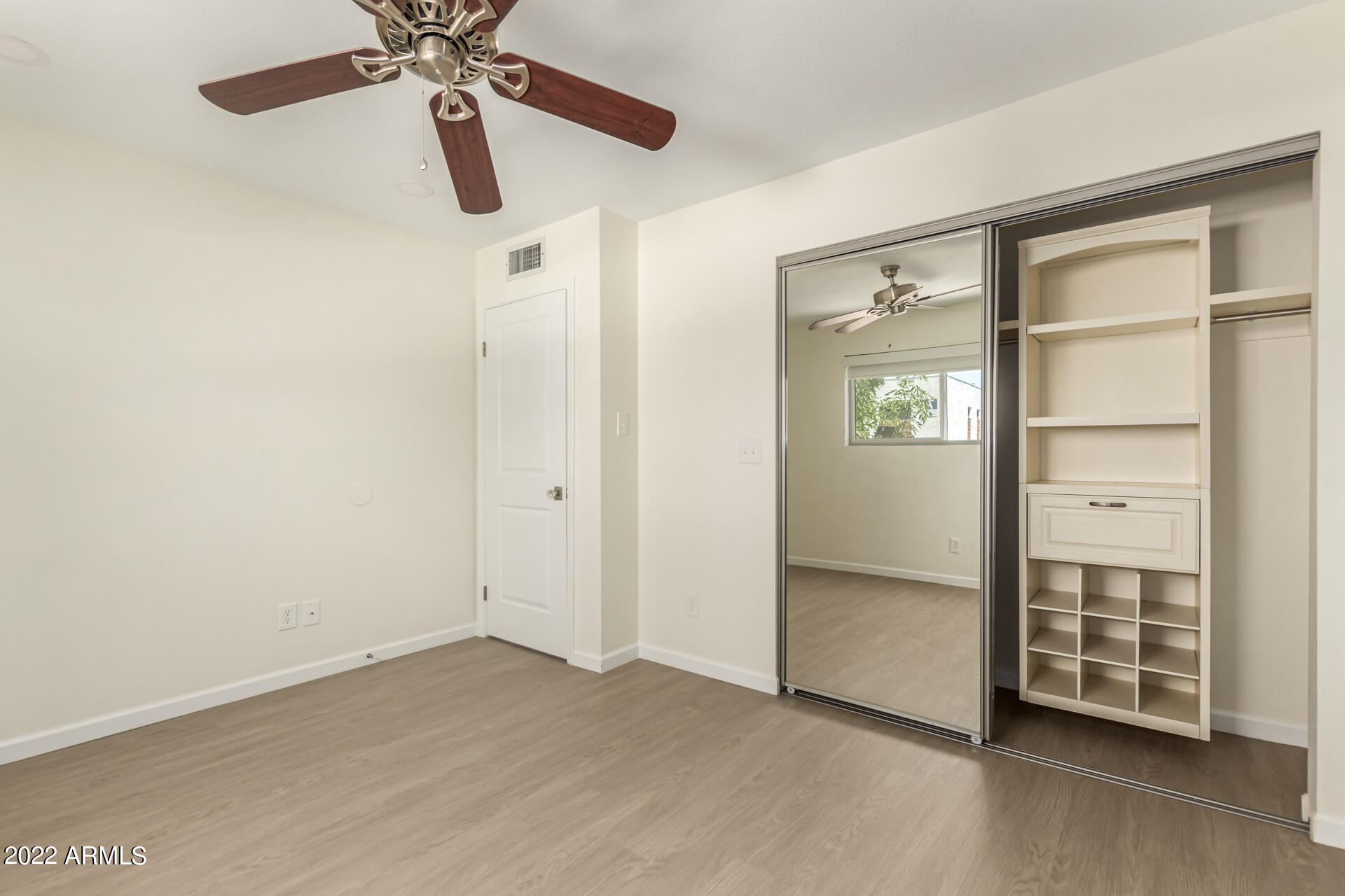 5525 East Thomas Road, Unit O11 Phoenix, AZ 85018 - Photo 24 of 39 24 - Bayberry
