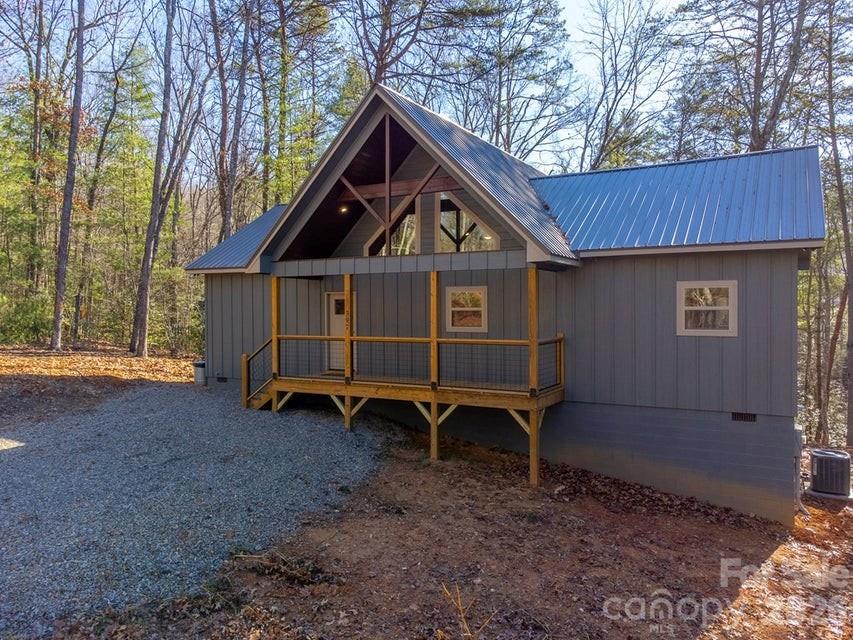 397 Kennel Loop Murphy, NC 28906 - Photo 24 of 40