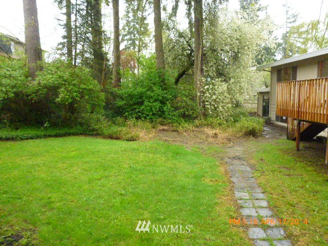 101 234th Place Southeast Bothell, WA 98021 - Photo 4 of 23 a view of a backyard