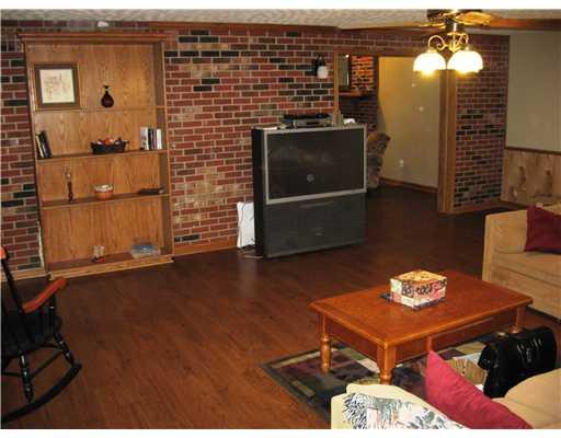 20100 East Meranda Maplewood, OH 45340 - Photo 7 of 18