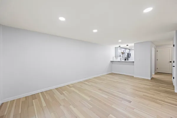 $385,000 | 10 Eaton Court, Unit 10, Amherst, MA 01002