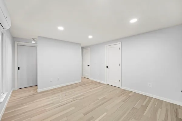 $385,000 | 10 Eaton Court, Unit 10, Amherst, MA 01002