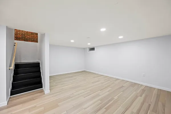 $385,000 | 10 Eaton Court, Unit 10, Amherst, MA 01002