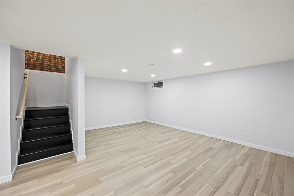 10 Eaton Court, Unit 10 Amherst, MA 01002 - Photo 28 of 42