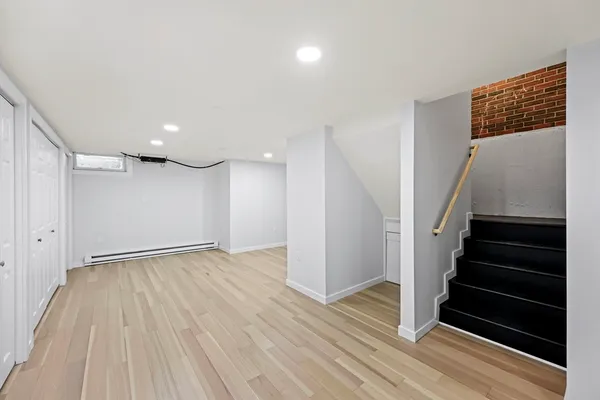 $385,000 | 10 Eaton Court, Unit 10, Amherst, MA 01002