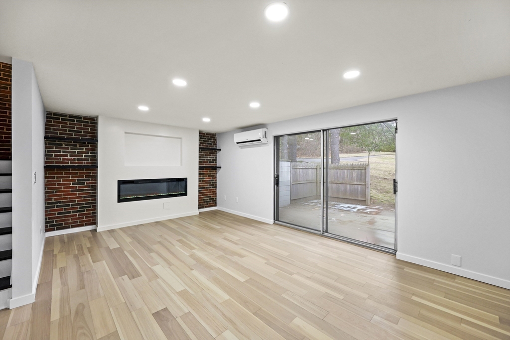 10 Eaton Court, Unit 10 Amherst, MA 01002 - Photo 10 of 42