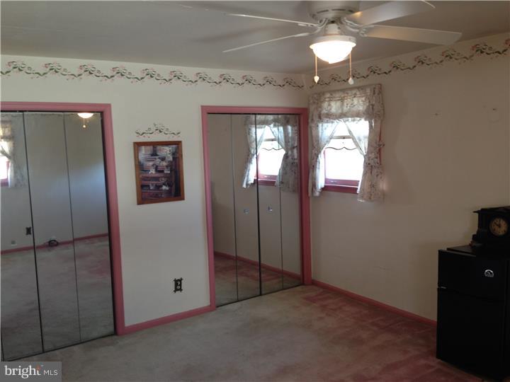 2720 Axe Factory Road Philadelphia, PA 19152 - Photo 8 of 24 Bedroom - Main